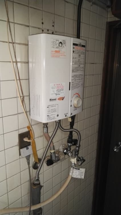 愛知県名古屋市千種区でのPH-5FVへの交換工事前の状態（名東店）