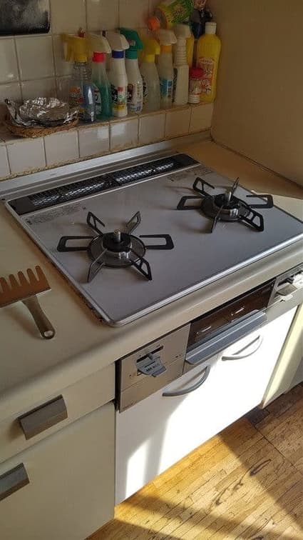 RS21W28P12TVL(左強火力)／RS21W28P12TVR(右強火力)への交換工事