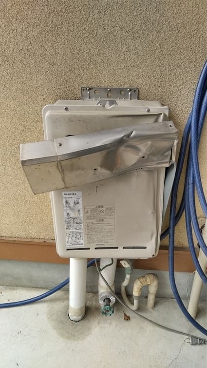 愛知県長久手市でのRUX-A2016W-Eへの交換工事前の状態（名東店）