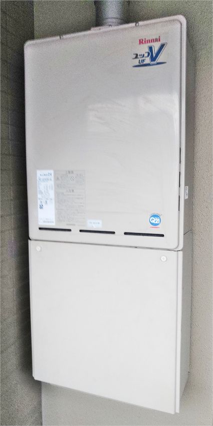 静岡県静岡市駿河区でのRUF-E240EAUへの交換工事前の状態（静岡店）