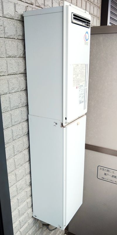 東京都中野区でのRUX-SA1616W(A)-Eへの交換工事前の状態（杉並店）