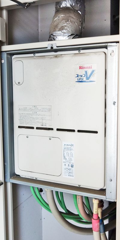 東京都杉並区でのRVD-A2400AU2-3(B)への交換工事前の状態（杉並店）