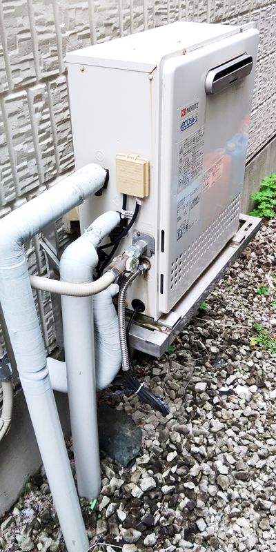 東京都杉並区でのGT-C2472PWAR-1 BLへの交換工事前の状態（杉並店）