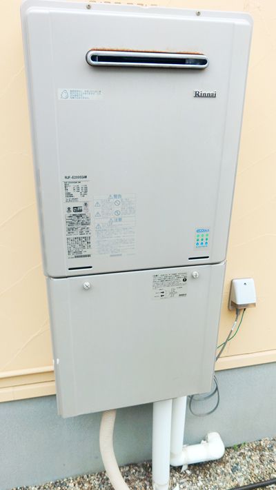 愛知県名古屋市緑区でのRUF-E200ESAWへの交換工事前の状態（徳重店）