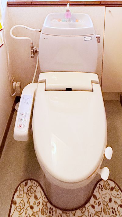 岡山県倉敷市でのアラウーノ Z160シリーズへの交換工事前の状態（倉敷店）