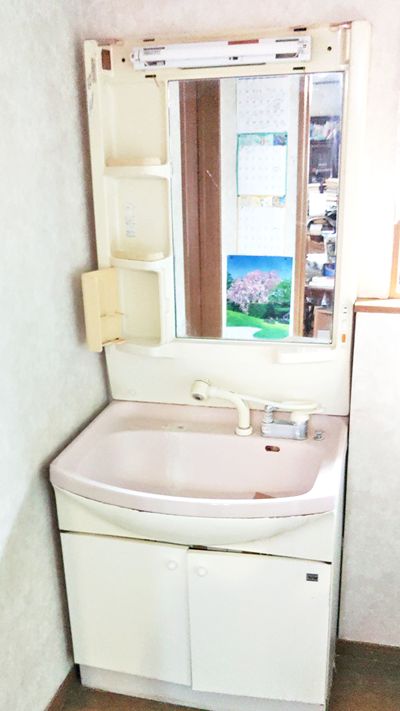 東京都三鷹市でのVシリーズへの交換工事前の状態（杉並店）