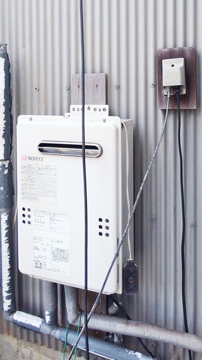 愛知県豊橋市でのGQ-1639WS-1への交換工事前の状態（豊橋店）