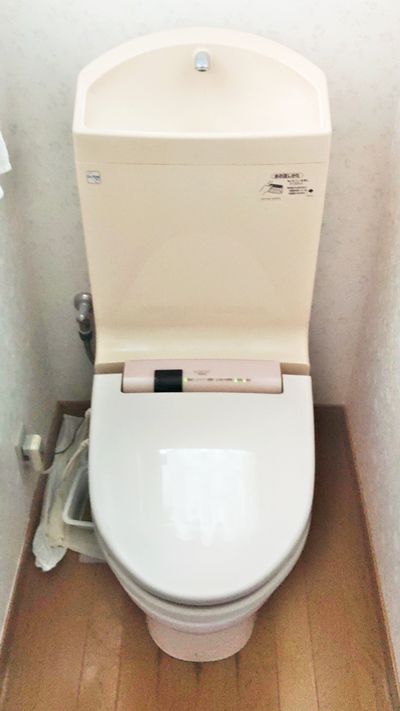 愛知県みよし市でのCES9161への交換工事前の状態（みよし店）