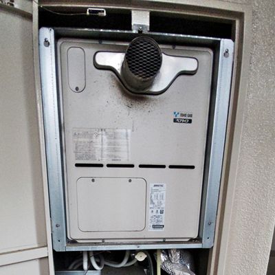 愛知県春日井市でのRVD-A2400SAT(B)への交換工事前の状態（春日井店）