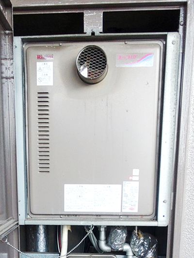愛知県春日井市でのRUF-A2005AT(C)への交換工事前の状態（春日井店）
