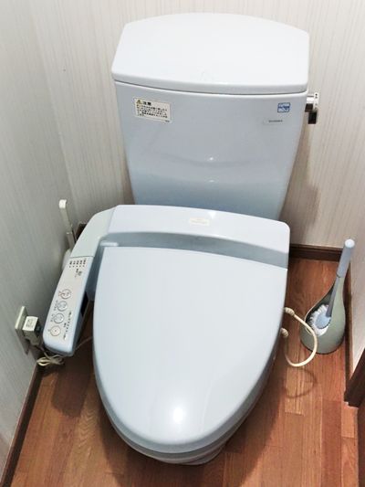 愛知県春日井市でのXCH1601WSKへの交換工事前の状態（春日井店）
