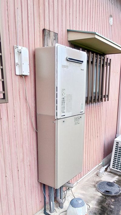 愛知県一宮市でのRUF-E240ESAWへの交換工事前の状態（一宮店）