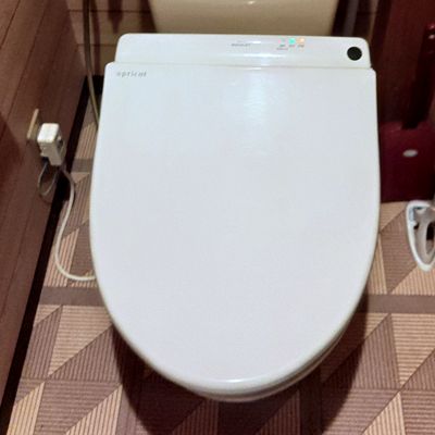愛知県北名古屋市でのTCF2213Eへの交換工事前の状態（名古屋西店）