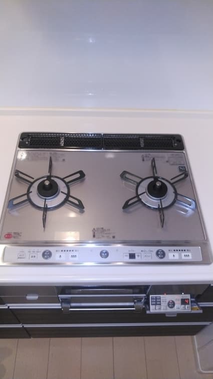 RHS21W26S13RVL(左強火力)/RHS21W26S13RVR(右強火力)への交換工事